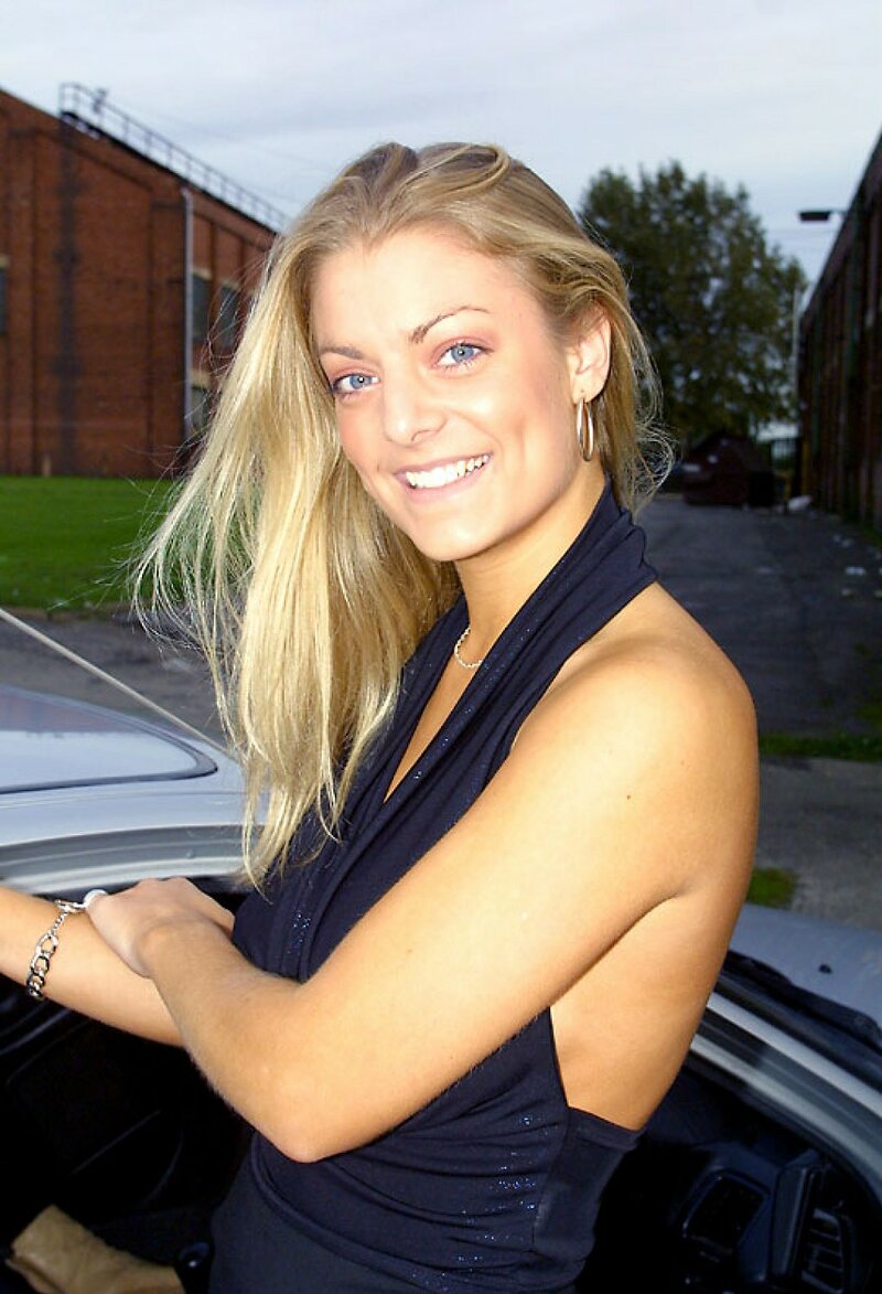 Оксана, 27 лет, 2 размер груди